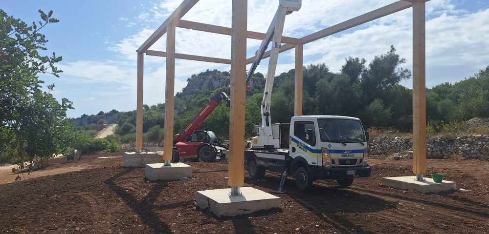 Assemblaggio piattaforme sospese – Parco avventura artificiale in 10 giorni