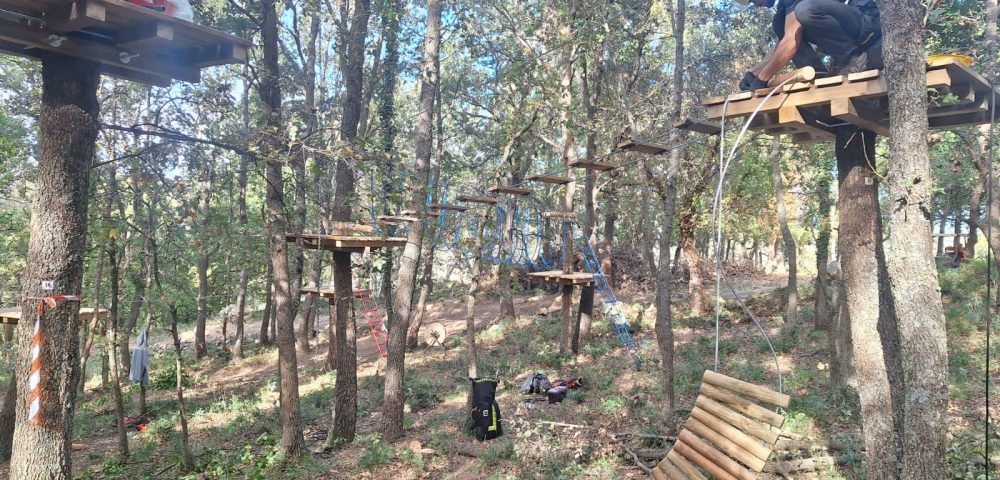 Vista generale del parco avventura su pianta a Tripi (ME) in fase di costruzione