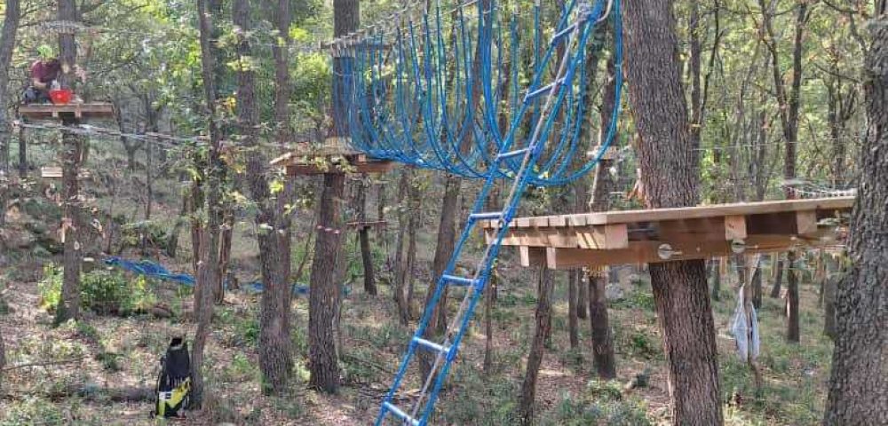 Parco avventura completato: vista finale dei percorsi installati a Tripi (ME)
