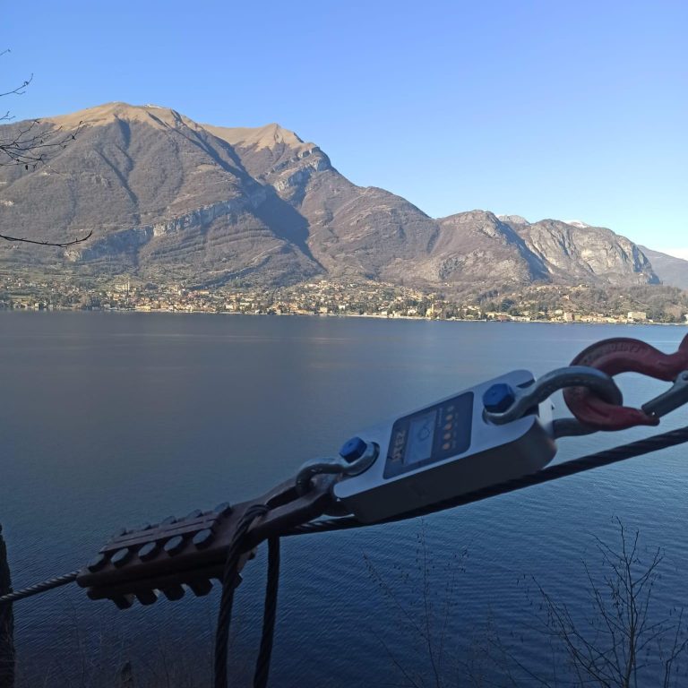 Costruzione teleferica trasporto merci Lago di Como